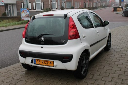 Peugeot 107 - 1.0-12V XS 5 deurs AIRCO - 1