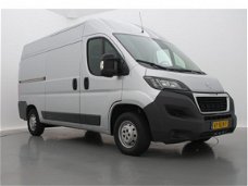 Peugeot Boxer - 333 L2H2 2.2 Hdi 110pk XT | Navigatie | Airco | Trekhaak | Cruise Control |