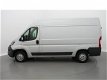 Peugeot Boxer - 333 L2H2 2.2 Hdi 110pk XT | Navigatie | Airco | Trekhaak | Cruise Control | - 1 - Thumbnail