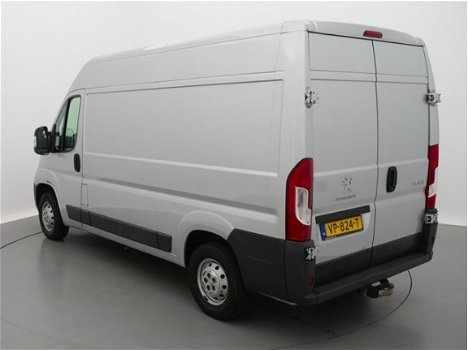 Peugeot Boxer - 333 L2H2 2.2 Hdi 110pk XT | Navigatie | Airco | Trekhaak | Cruise Control | - 1