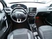 Peugeot 2008 - 1.2 PureTech 110pk Allure met Navigatie - 1 - Thumbnail