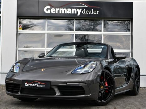 Porsche 718 Boxster - S 350pk Chrono PASM Sportuitl 18Weg PLDS+ PTV 20inch PDK - 1