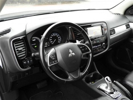 Mitsubishi Outlander - 2.0 PHEV Aut. Business Edition X-Line INCL.BTW/NAVI+CAMERA/CLIMA/LMV - 1