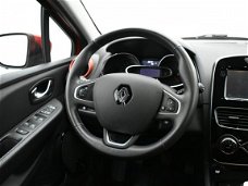 Renault Clio - TCe 90 Intens / Navigatie / Parkeersensoren + Camera achter