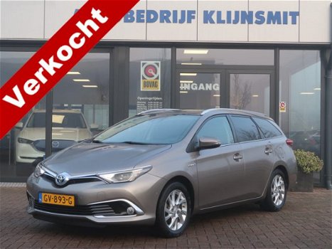 Toyota Auris Touring Sports - 1.8 Hybrid Business Pro | leder | pano'dak | - 1