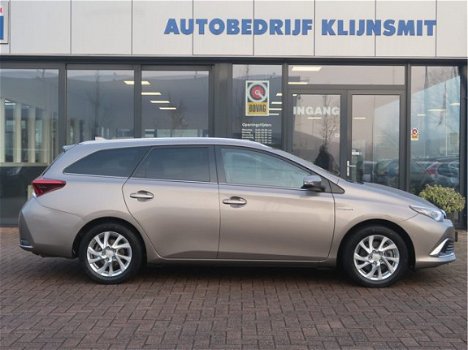 Toyota Auris Touring Sports - 1.8 Hybrid Business Pro | leder | pano'dak | - 1