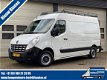 Renault Master - T35 2.3 dCi 150pk L2H2 Imperiaal - 2.500 kg Trekhk - 1 - Thumbnail