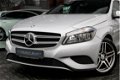 Mercedes-Benz A-klasse - 180 Ambition Navigatie Stoelverwarming A180 Airco Bluetooth Handgeschakeld - 1 - Thumbnail