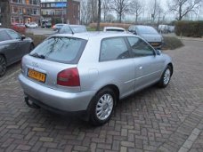 Audi A3 - 1.8 5V Ambiente