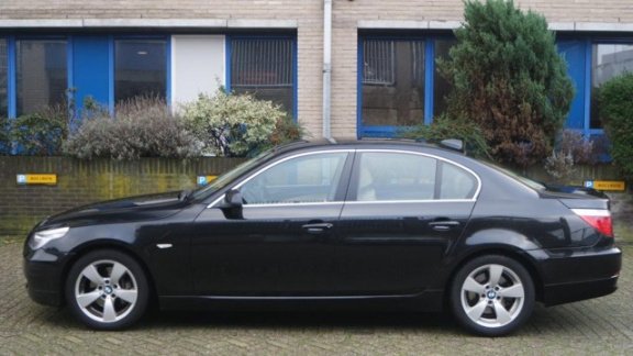 BMW 5-serie - 523i Executive * NL auto ex-ambassade - 1