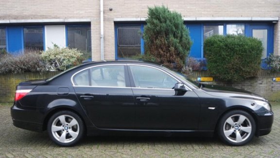 BMW 5-serie - 523i Executive * NL auto ex-ambassade - 1