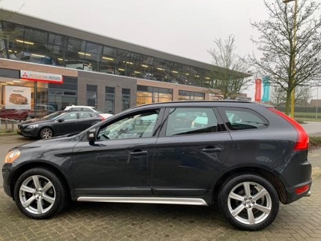 Volvo XC60 - 2.4D Kinetic Navigatie, Cruise Control, 6-versn - 1