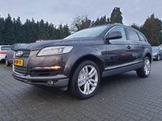 Audi Q7 - 3.0 TDI quattro Pro Line+ 5+2 AUT. *NAVI+XENON+LEDER+ECC+PDC