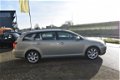 Toyota Avensis Wagon - 2.0 VVTi Executive Business Limited TREKHAAK, XENON, - 1 - Thumbnail