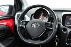 Toyota Aygo - 1.0 VVT-i X-Play Navigatie