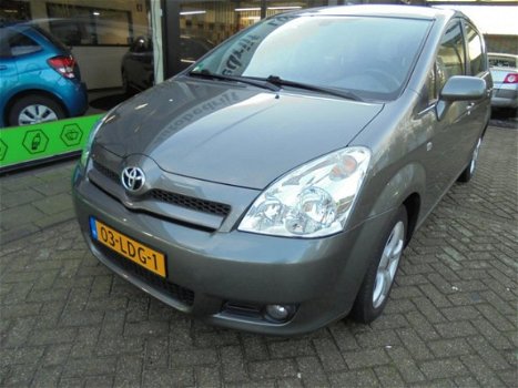 Toyota Corolla Verso - 1.8 VVT-i Terra 7p - 1