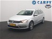 Volkswagen Passat Variant - 1.4 TSI Comfortline BlueMotion navigatie, trekhaak, parkeersensoren - 1 - Thumbnail