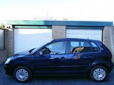 Volkswagen Polo - 1.4-16V Turijn * 5 DEURS * AIRCO * NL AUTO *