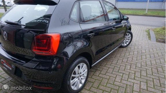 Volkswagen Polo - 1.0 2014 5DRS STOELVERW. PDC VELGEN 49DKM zeer nette staat - 1