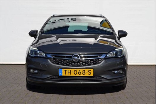 Opel Astra Sports Tourer - 1.4T 150 pk Online Edition | Navigatie | AGR stoelen | PDC v+a - 1