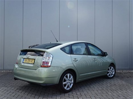 Toyota Prius - 1.5 VVT-i Comfort | Automaat | Climate Control | Cruise Control | - 1