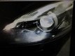 Volvo V40 - D4 191pk R-DESIGN, Xenon, LeerAlcantara, Navi, Stoelverw - 1 - Thumbnail