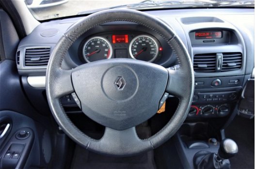 Renault Clio - 1.4 16V 5 deurs Dynamique Luxe | AIRCO | NW APK | - 1