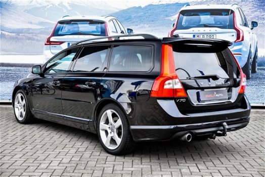 Volvo V70 - 2.0 R-Design Clima | Cruise | Leder | Parkeer sensoren | Roofrail - 1