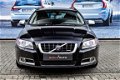 Volvo V70 - 2.0 R-Design Clima | Cruise | Leder | Parkeer sensoren | Roofrail - 1 - Thumbnail