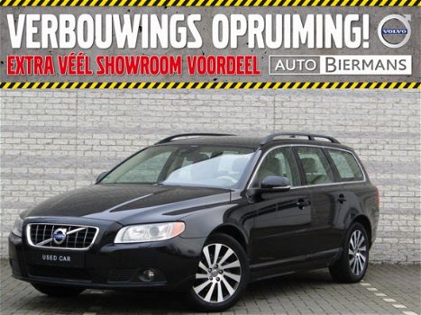 Volvo V70 - T4 1.6 Limited Edition - 1