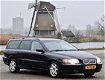 Volvo V70 - 2.5T Kinetic Dealer auto, Automaat, inclusief BTW - 1 - Thumbnail