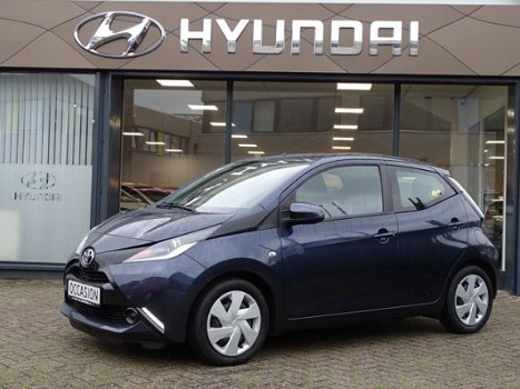 Toyota Aygo - 1.0 VVT-i 69pk 5D x-play 