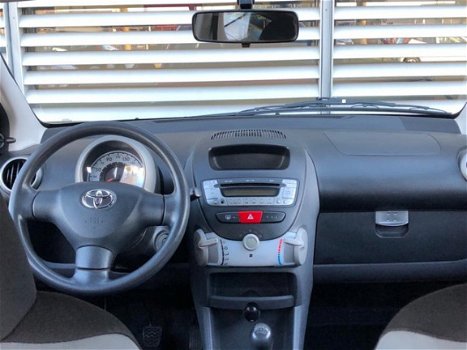 Toyota Aygo - 1.0-12V | Radio | - 1