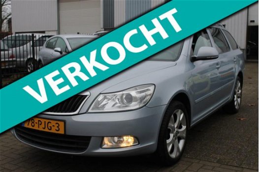 Skoda Octavia Combi - 1.2 TSI Elegance 125PK ECC Cruise PDC Trekhaak Nw.Staat - 1