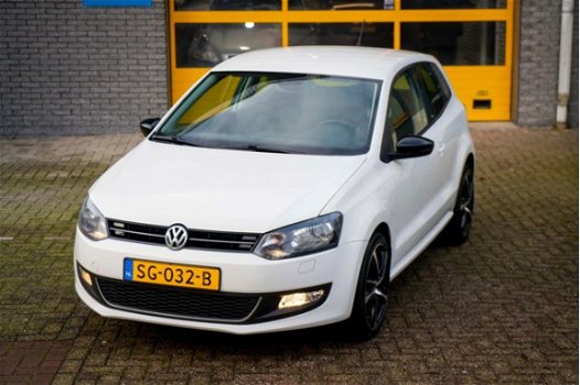 Volkswagen Polo - 1.2-12V BlueMotion Trendline Airco CPV L.M.velgen Stoelverwarming navi - 1