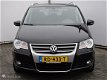 Volkswagen Touran - 1.4 TSI Highline R LINE ZEER NETTE AUTO - 1 - Thumbnail