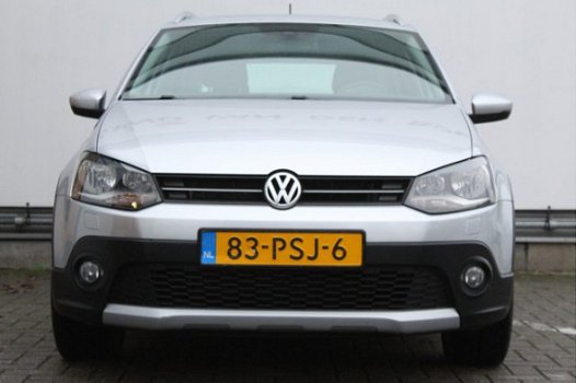 Volkswagen Polo - 1.2 TSI DSG Cross Navigatie | Climate contr. | Cruise contr. | Trekhaak | 17 inch - 1