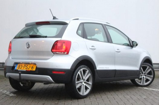 Volkswagen Polo - 1.2 TSI DSG Cross Navigatie | Climate contr. | Cruise contr. | Trekhaak | 17 inch - 1