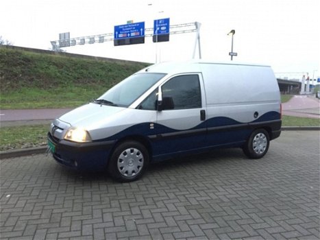 Peugeot Expert - 220C 2.0 HDI Avantage APK 4-01-2021AIRCORIJDT GOEDBANDEN GOED2 SLEUTELSNETTE BUS - 1