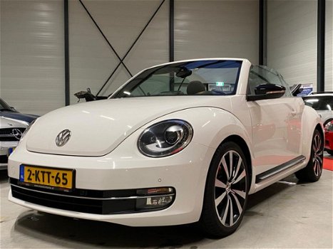 Volkswagen Beetle Cabriolet - 1.4 TSI SPORT / 160PK / AUTOMAAT / 19