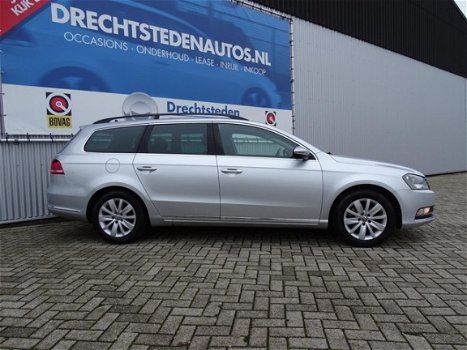 Volkswagen Passat Variant - 2.0 TDI 140PK Navi 16 Inch Bluetooth Stoelverwarming Ecc Cruise - 1