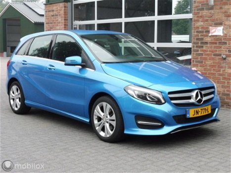 Mercedes-Benz B-klasse - 180 Ambition - 1