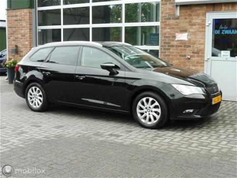 Seat Leon ST - - 1.0 EcoTSI Style Connect NAVIGATIE, PDC - 1