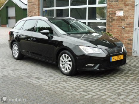 Seat Leon ST - - 1.0 EcoTSI Style Connect NAVIGATIE, PDC - 1