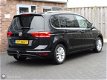 Volkswagen Touran - 1.2 TSI Highline TREKHAAK, PDC, NAVIGATIE - 1 - Thumbnail