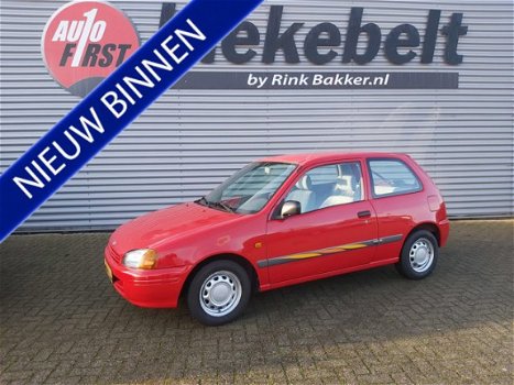 Toyota Starlet - 1.3 XLi Comfort - 1