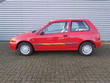 Toyota Starlet - 1.3 XLi Comfort - 1