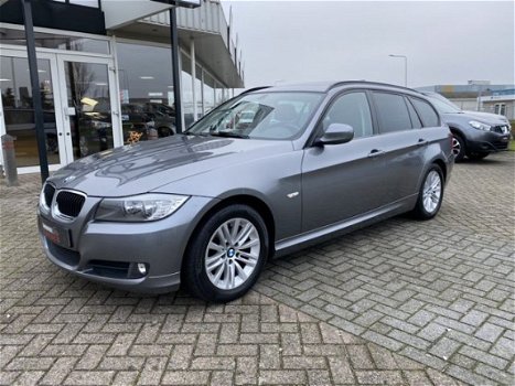 BMW 3-serie Touring - 316i Executive, Panoramadak, Clima, Navigatie, L/m velgen - 1