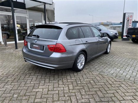 BMW 3-serie Touring - 316i Executive, Panoramadak, Clima, Navigatie, L/m velgen - 1