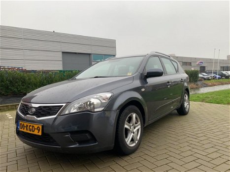 Kia Cee'd Sporty Wagon - 1.4 CVVT X-tra Airco Trekhaak 2009 - 1